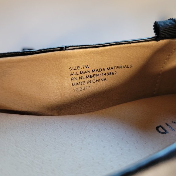 7W Torrid Wide Black Ballet Flats Shoes - Picture 9 of 9